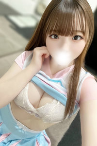 �L�{����